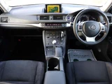 2011 Lexus CT 200h Version C Pearl Sedan for sale, Japanese used car export - photo 24 of 52 | GULJI TRADERS