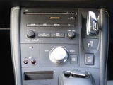 2011 Lexus CT 200h Version C Pearl Sedan for sale, Japanese used car export - photo 33 of 52 | GULJI TRADERS