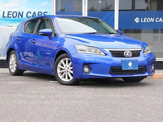 2011 Lexus CT 200h Version C Blue Sedan for sale, Japanese used car export | GULJI TRADERS