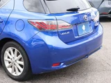 2011 Lexus CT 200h Version C Blue Sedan for sale, Japanese used car export - photo 14 of 52 | GULJI TRADERS