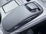 2011 Lexus CT CT200h Version L Silver Sedan for sale, Japanese used car export - photo 19 of 48 | GULJI TRADERS