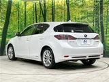 2011 Lexus CT CT200h Pearl Sedan for sale, Japanese used car export - photo 8 of 30 | GULJI TRADERS