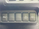 2011 Lexus CT CT200h Pearl Sedan for sale, Japanese used car export - photo 17 of 30 | GULJI TRADERS
