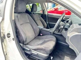 2011 Lexus CT CT200h Pearl Sedan for sale, Japanese used car export - photo 4 of 53 | GULJI TRADERS