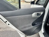 2011 Lexus CT CT200h White Sedan for sale, Japanese used car export - photo 26 of 53 | GULJI TRADERS