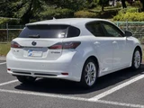 2011 Lexus CT CT200h Pearl Sedan for sale, Japanese used car export - photo 4 of 28 | GULJI TRADERS