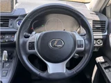 2011 Lexus CT CT200h Pearl Sedan for sale, Japanese used car export - photo 8 of 28 | GULJI TRADERS
