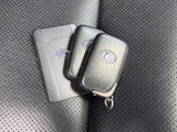 2011 Lexus CT CT200h Pearl Sedan for sale, Japanese used car export - photo 19 of 28 | GULJI TRADERS