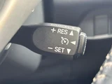 2011 Lexus CT 200h C Pearl Sedan for sale, Japanese used car export - photo 4 of 80 | GULJI TRADERS