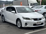 2011 Lexus CT 200h C Pearl Sedan for sale, Japanese used car export - photo 36 of 80 | GULJI TRADERS