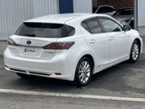 2011 Lexus CT 200h C Pearl Sedan for sale, Japanese used car export - photo 38 of 80 | GULJI TRADERS