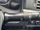 2011 Lexus CT 200h C Pearl Sedan for sale, Japanese used car export - photo 64 of 80 | GULJI TRADERS