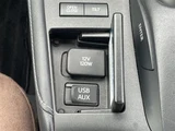2011 Lexus CT 200h Version C Pearl Sedan for sale, Japanese used car export - photo 10 of 24 | GULJI TRADERS