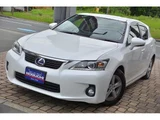 2011 Lexus CT CT200h Pearl Sedan for sale, Japanese used car export - photo 1 of 10 | GULJI TRADERS