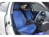 2011 Lexus CT CT200h Pearl Sedan for sale, Japanese used car export - photo 4 of 10 | GULJI TRADERS