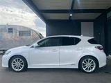 2011 Lexus CT 200h Version L Pearl Sedan for sale, Japanese used car export - photo 8 of 12 | GULJI TRADERS