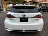 2011 Lexus CT 200h VerC Pearl Sedan for sale, Japanese used car export - photo 3 of 10 | GULJI TRADERS