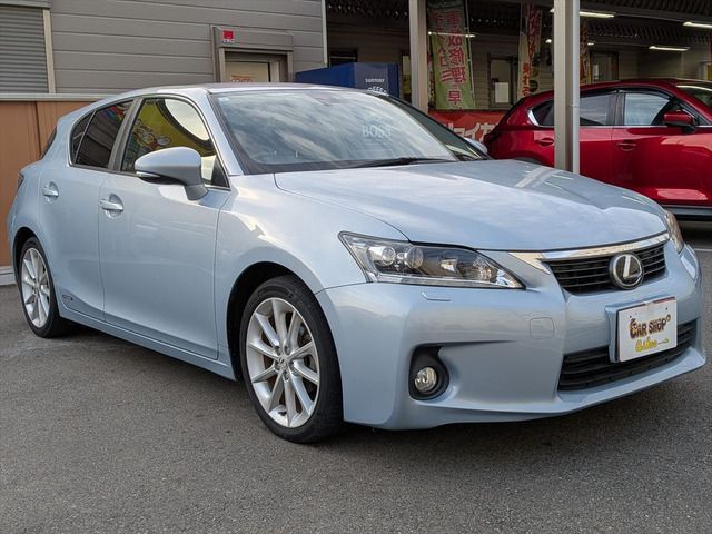 2011 Lexus CT 200h Version C Blue Sedan for sale, Japanese used car export | GULJI TRADERS