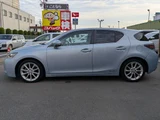 2011 Lexus CT 200h Version C Blue Sedan for sale, Japanese used car export - photo 4 of 50 | GULJI TRADERS
