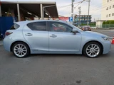 2011 Lexus CT 200h Version C Blue Sedan for sale, Japanese used car export - photo 8 of 50 | GULJI TRADERS