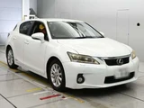 2011 Lexus CT CT200h Pearl Sedan for sale, Japanese used car export - photo 5 of 12 | GULJI TRADERS