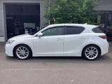 2011 Lexus CT 200h Version C Pearl Sedan for sale, Japanese used car export - photo 4 of 16 | GULJI TRADERS