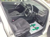 2011 Lexus CT 200h Version C Pearl Sedan for sale, Japanese used car export - photo 6 of 16 | GULJI TRADERS