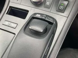 2011 Lexus CT 200h White Sedan for sale, Japanese used car export - photo 11 of 24 | GULJI TRADERS