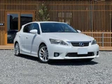 2011 Lexus CT CT200h Version C Pearl Sedan for sale, Japanese used car export - photo 1 of 9 | GULJI TRADERS