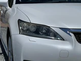 2011 Lexus CT CT200h Version C Pearl Sedan for sale, Japanese used car export - photo 5 of 9 | GULJI TRADERS