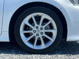 2011 Lexus CT CT200h Version C Pearl Sedan for sale, Japanese used car export - photo 6 of 9 | GULJI TRADERS