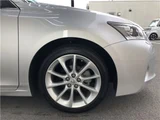 2012 Lexus CT CT200h Version L Silver Sedan for sale, Japanese used car export - photo 4 of 49 | GULJI TRADERS