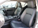 2012 Lexus CT 200h Version L Inspected by third-party organization AIS Rating: 4 Pearl Sedan for sale, Japanese used car export - photo 4 of 51 | GULJI TRADERS