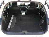 2012 Lexus CT 200h Version L Inspected by third-party organization AIS Rating: 4 Pearl Sedan for sale, Japanese used car export - photo 7 of 51 | GULJI TRADERS