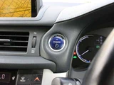 2012 Lexus CT 200h Version L Inspected by third-party organization AIS Rating: 4 Pearl Sedan for sale, Japanese used car export - photo 14 of 51 | GULJI TRADERS