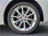 2012 Lexus CT 200h Version C White Sedan for sale, Japanese used car export - photo 45 of 54 | GULJI TRADERS