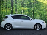 2012 Lexus CT 200h Version C White Sedan for sale, Japanese used car export - photo 51 of 54 | GULJI TRADERS