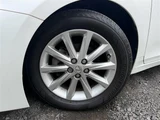 2012 Lexus CT CT200h VersionC Pearl Sedan for sale, Japanese used car export - photo 2 of 10 | GULJI TRADERS