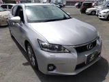 2012 Lexus CT 1800CT200h Creative Textile Interior 5-Door DCV 2WD Silver Sedan for sale, Japanese used car export - photo 7 of 19 | GULJI TRADERS