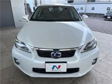 2013 Lexus CT CT200h Version C Pearl Sedan for sale, Japanese used car export - photo 20 of 30 | GULJI TRADERS