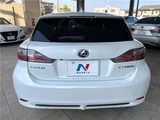 2013 Lexus CT CT200h Creative Textile Interior Pearl Sedan for sale, Japanese used car export - photo 24 of 30 | GULJI TRADERS