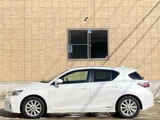 2013 Lexus CT Version Fabric Pearl Sedan for sale, Japanese used car export - photo 4 of 50 | GULJI TRADERS