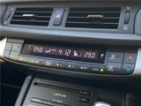 2013 Lexus CT Version Fabric Pearl Sedan for sale, Japanese used car export - photo 15 of 50 | GULJI TRADERS