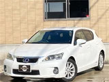 2013 Lexus CT Version Fabric Pearl Sedan for sale, Japanese used car export - photo 44 of 50 | GULJI TRADERS