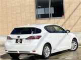 2013 Lexus CT Version Fabric Pearl Sedan for sale, Japanese used car export - photo 48 of 50 | GULJI TRADERS