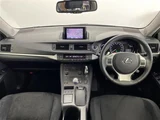 2013 Lexus CT 200h Version C Pearl Sedan for sale, Japanese used car export - photo 5 of 24 | GULJI TRADERS