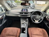 2014 Lexus CT 200h Version C Pearl Sedan for sale, Japanese used car export - photo 3 of 48 | GULJI TRADERS