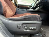 2014 Lexus CT 200h Version C Pearl Sedan for sale, Japanese used car export - photo 26 of 48 | GULJI TRADERS