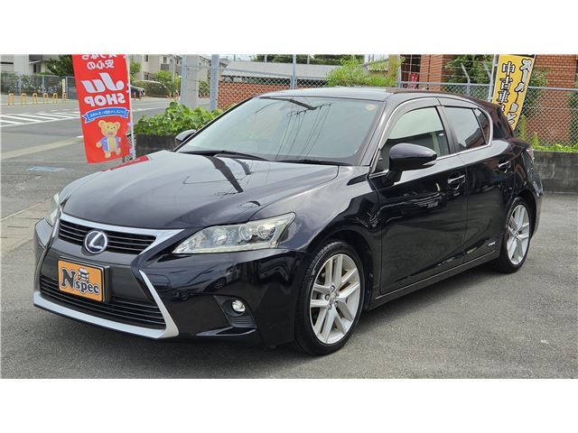 2014 Lexus CT CT200h Version C Black Sedan for sale, Japanese used car export - photo 1 of 67 | GULJI TRADERS
