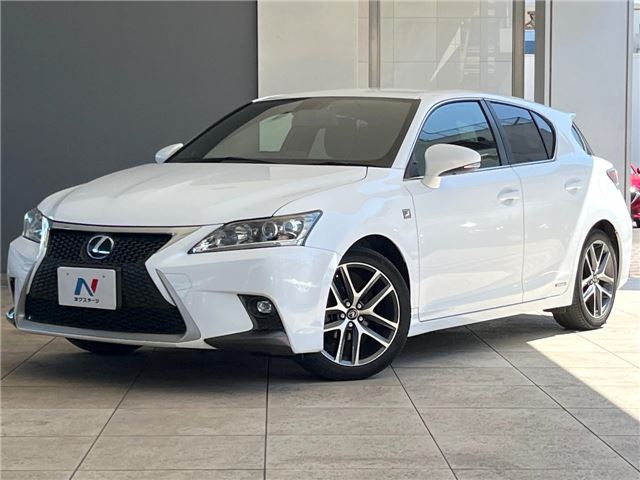 2014 Lexus CT CT200h F Sport White Sedan for sale, Japanese used car export | GULJI TRADERS